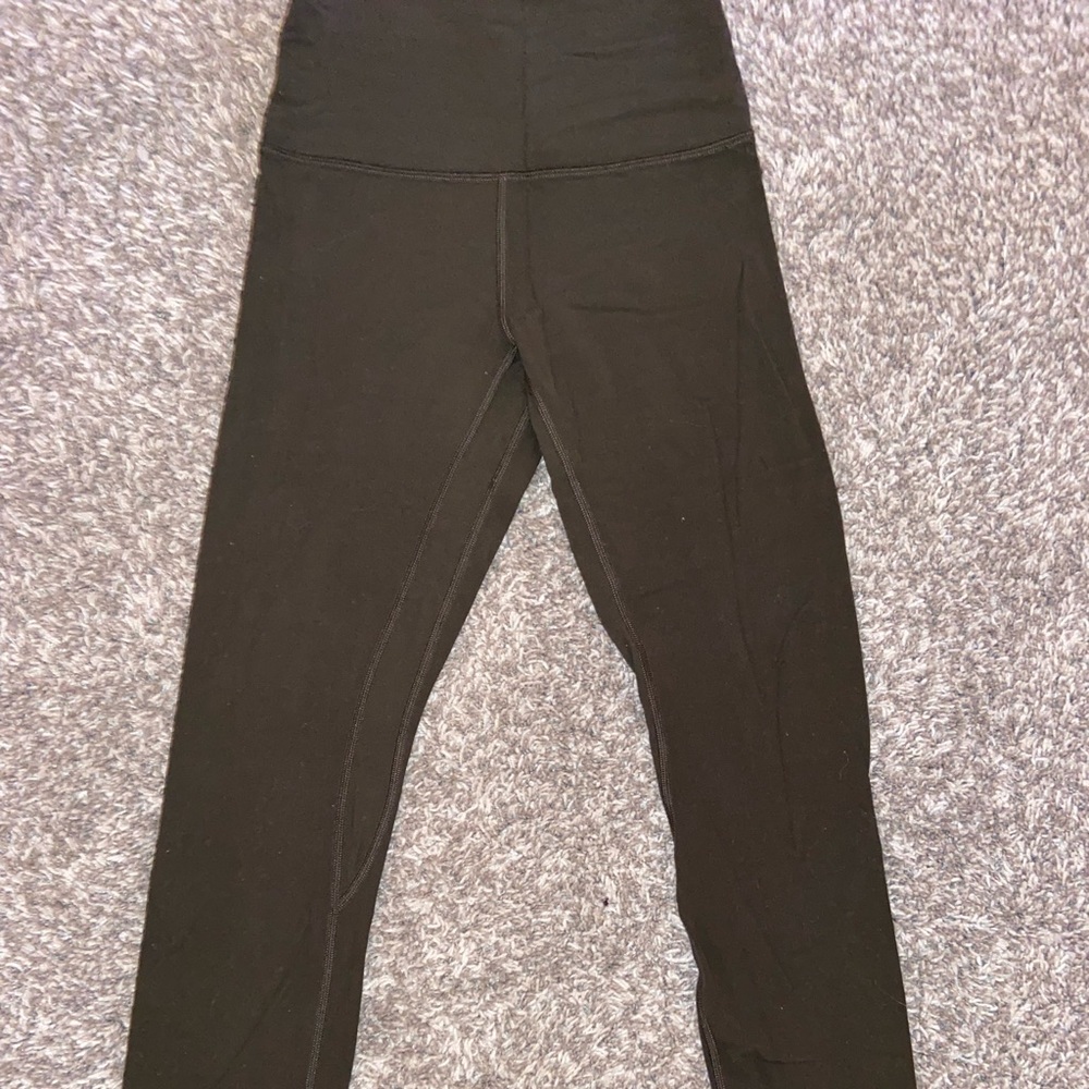 LuluLemon Align Leggings 28” Size 4